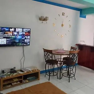  Apartment Cozy Vacation Retreat With Free Parking Dominica